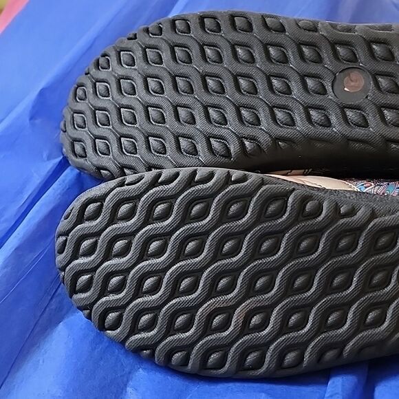 Yes We Vibe Dream catchers Boot Slippers, sz 8.5 - Picture 6 of 9